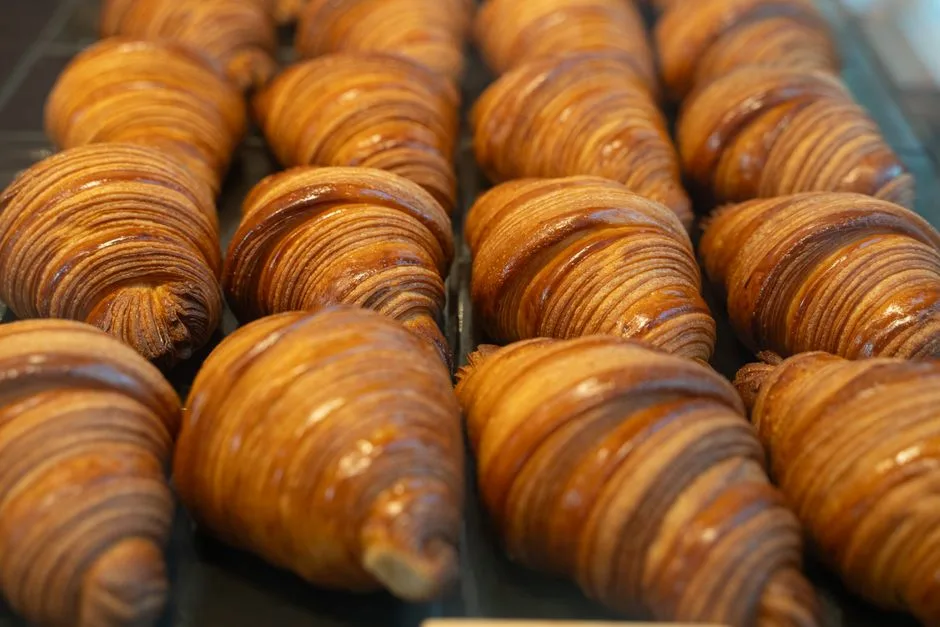 Pastelería francesa en España: qué la distingue de un obrador tradicional