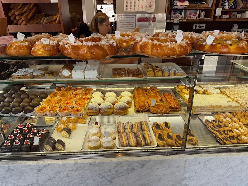 Pastelería Nogallás Panadería (Ordes) - Ordes