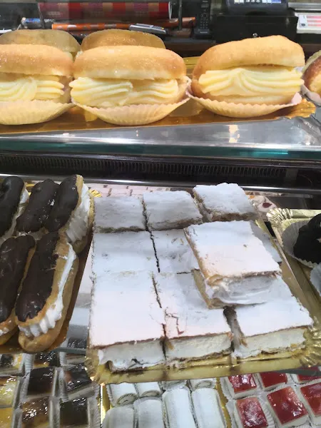 Pastelería El Carmen - Pontedeume