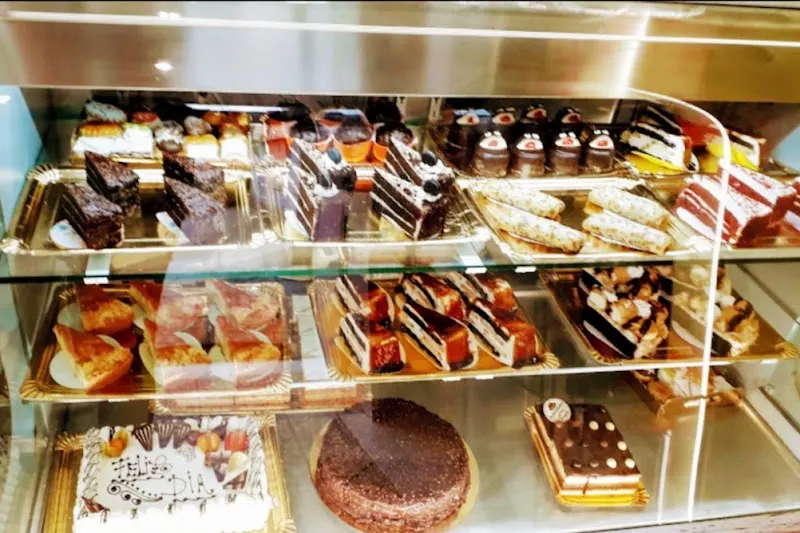 Pasteleria La Provenza - A Coruna