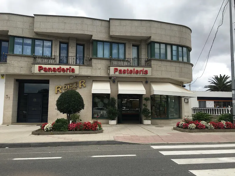 Panadería Confitería Roiser