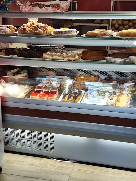 As Larpeiras - Pastelería en Narón - foto 2