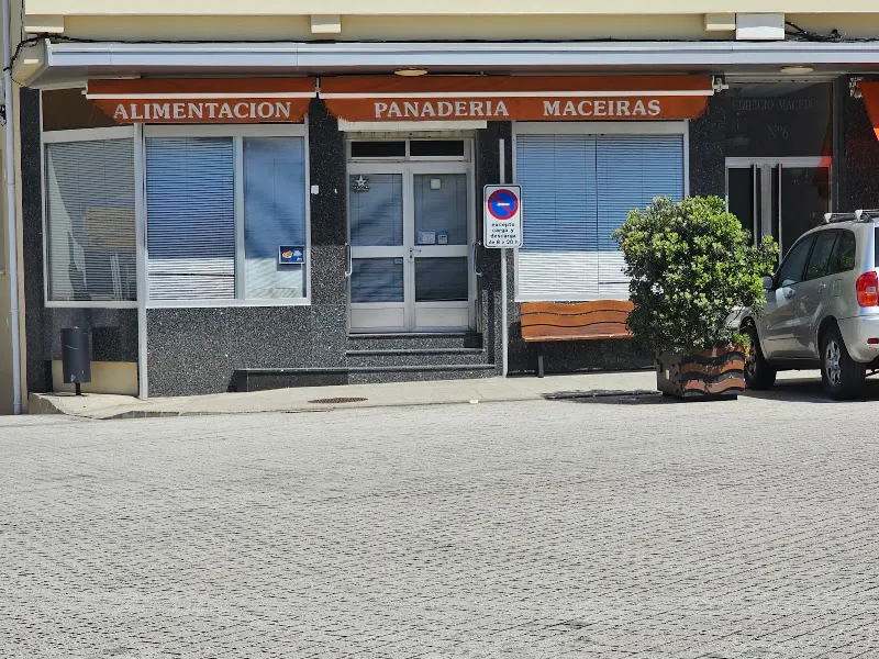Alimentacion Panaderia Maceiras - A Laracha
