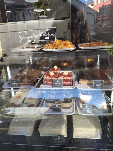 Gerchef33 Empanadas Argentinas (Monte Alto) - A Coruna