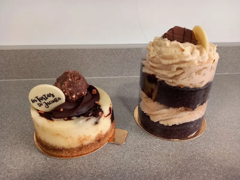 Pastelería Las tartas de Jacinta - Pastelería en Oleiros - foto 2