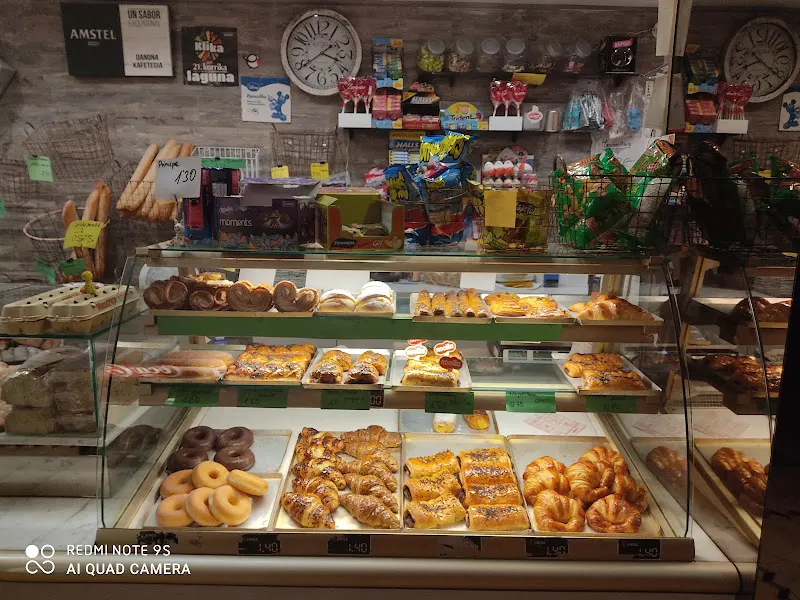 Danona cafetería - Pastelería en Aretxabaleta
