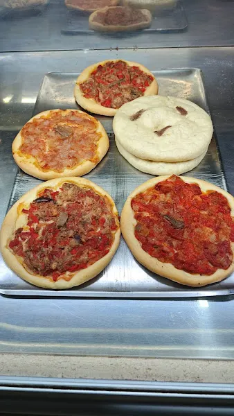 Forn Mónica S L