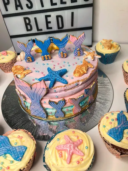 Pasteles Bledi