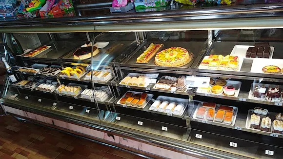 Cafetería Pastelería María - Aguadulce