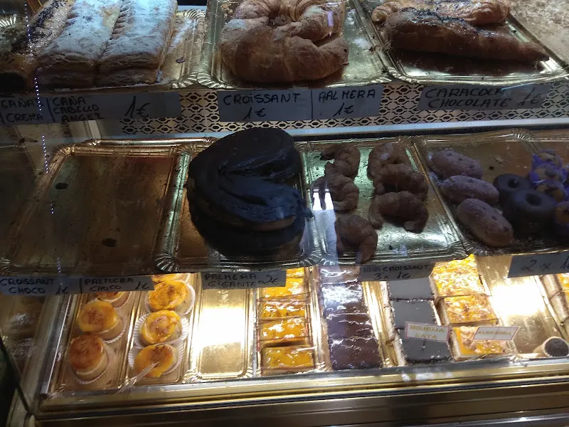 Pasteleria Monica - Almería