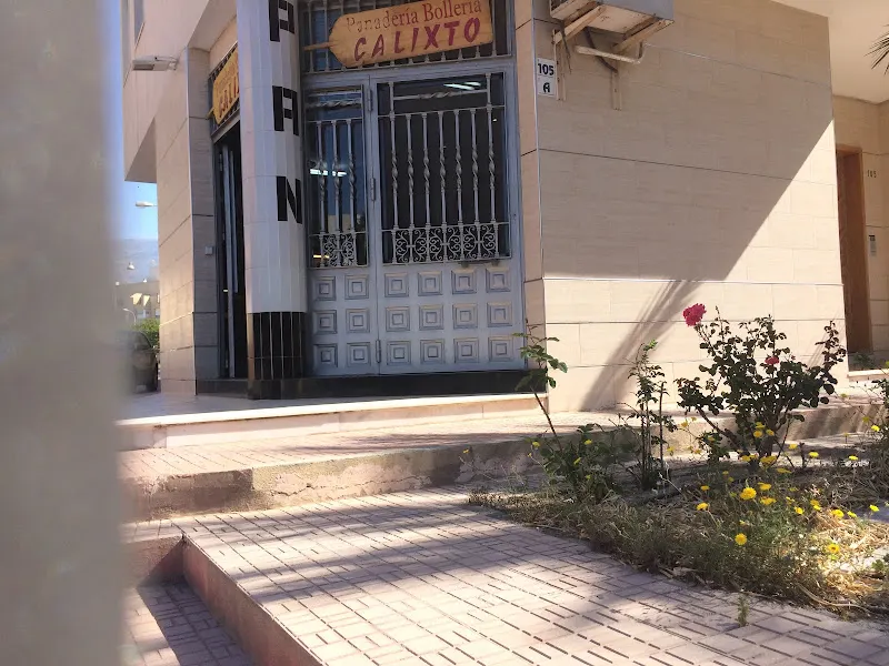 Panadería y Bollería Calixto (Amasamos diariamente) - El Ejido