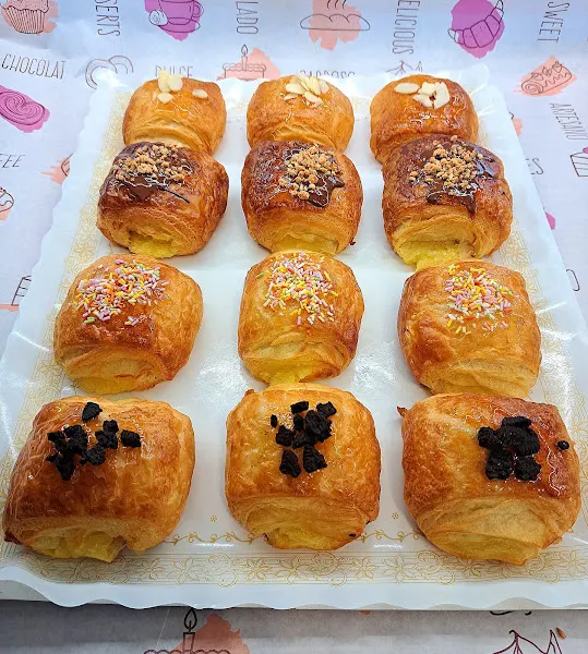 La Tentación Panadería & Croissantería