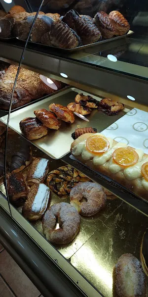 Panaderia Croissanteria del Águila