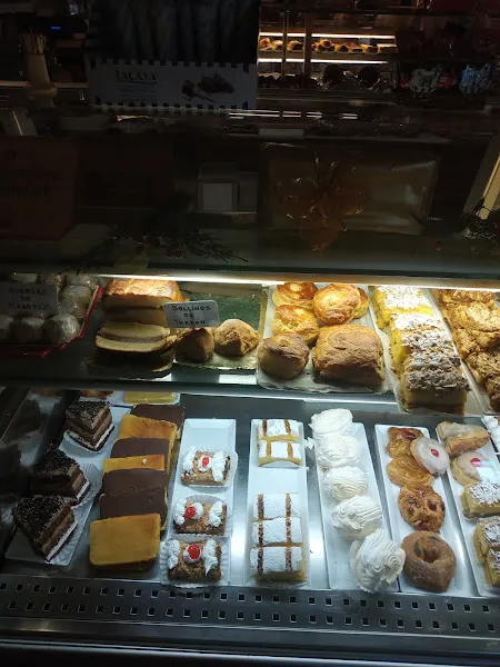 Pastelería Karana - Valdes