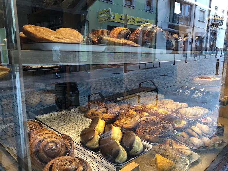 La Pedrera Confitería- Obrador - Cangas de Onis