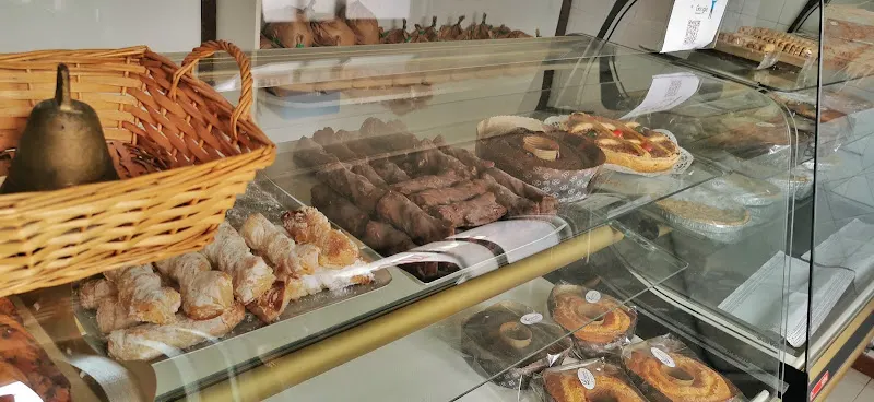 Panadería Pastelería Linares - A Pontenova