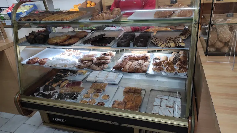 Panadería Mon - Pilona