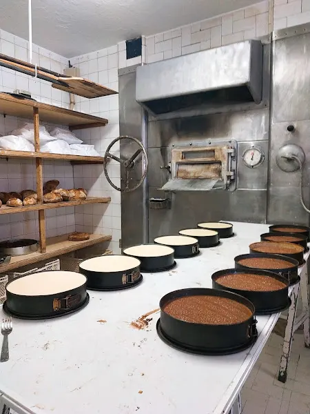 Panadería Cadavedo - Panadería en Valdes - foto 2