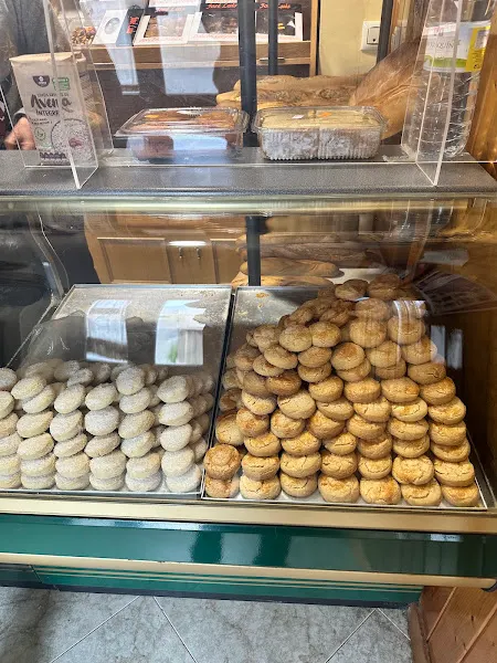 Jose Luis Dulces Caseros - Panadería en Piedrahita - foto 2
