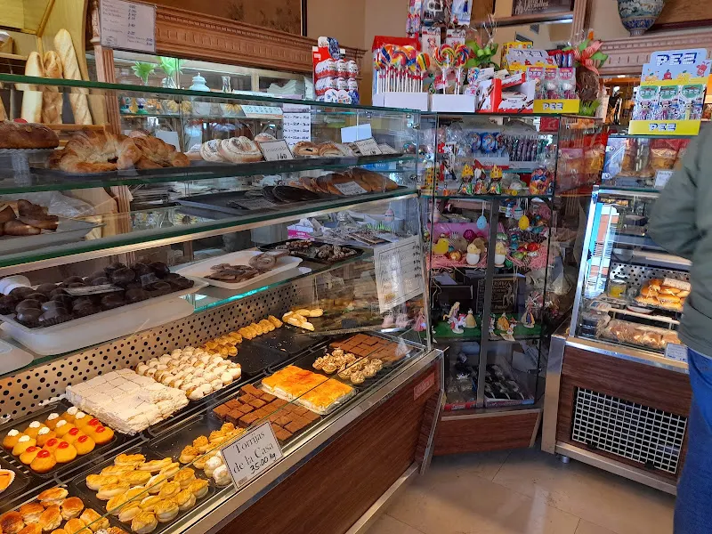Pastelería Villa Versalles