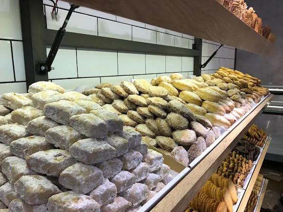 Singular Bakery Pastelería y Cafeteria - Sotillo de la Adrada