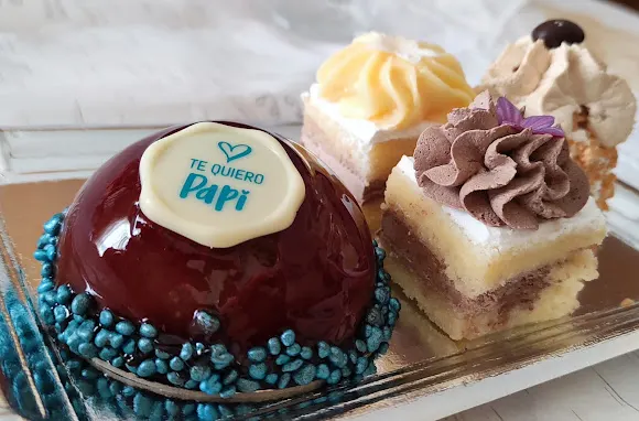 La Confiteria - Pastelería en Villafranca de los Caballeros