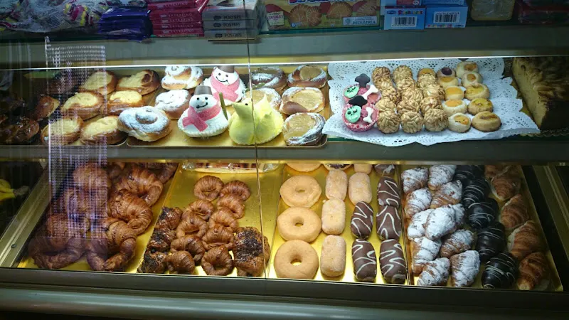 Panadería La Cantonada - Suria
