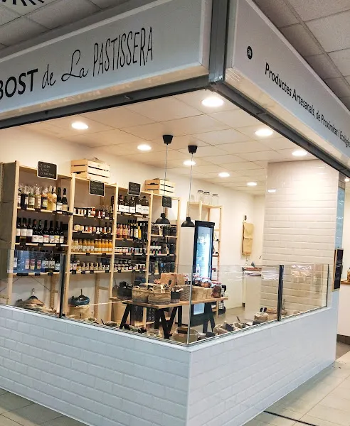 La Pastissera - Tienda de alimentos naturales en Sitges - foto 2