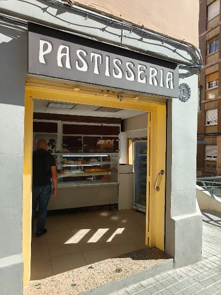 Pastelería Pla - Pastelería en Badalona - foto 2