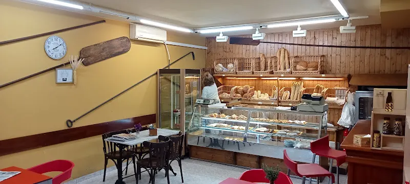 Pastisseria Fornés - Panadería en Santa Maria de Palautordera - foto 3