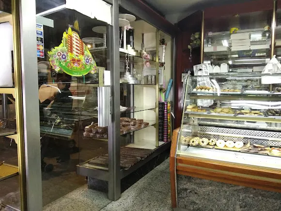 Horno de Pan y Pastelería Medina