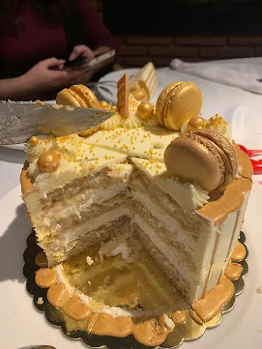 La Tata & Sweets