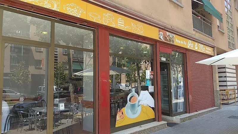 Pa & Ma - Forn de pa i Pastisseria - Panadería en Hospitalet de Llobregat (L) - foto 2