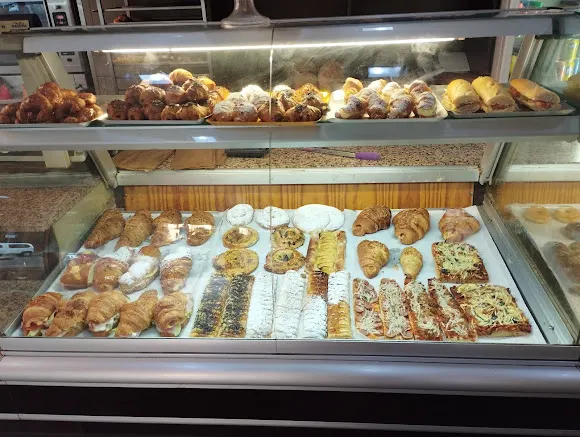 Horno de Pan Savic - Panadería en Sant Adrià de Besòs