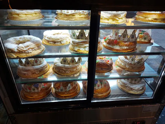 Forn - Pastisseria Montserrat