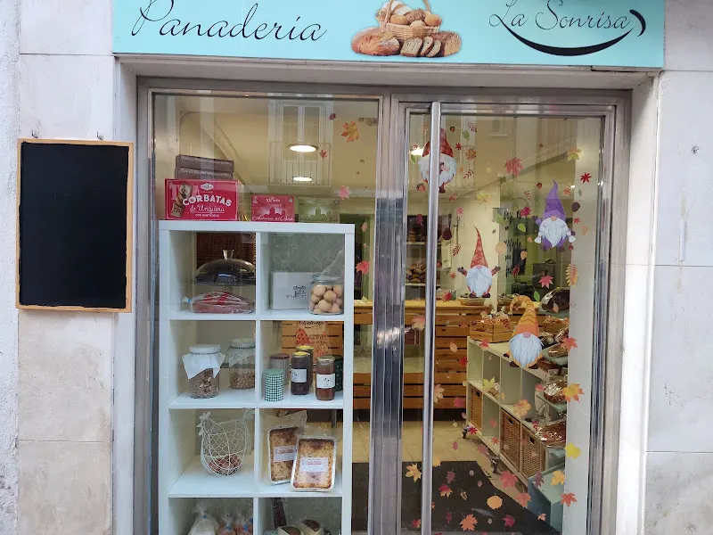 Panadería La Sonrisa - Panadería en Burgos