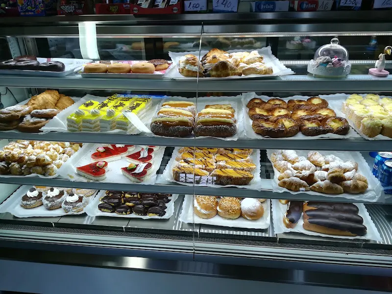 Panadería Serrano Tejeda Cb - Malpartida de Plasencia