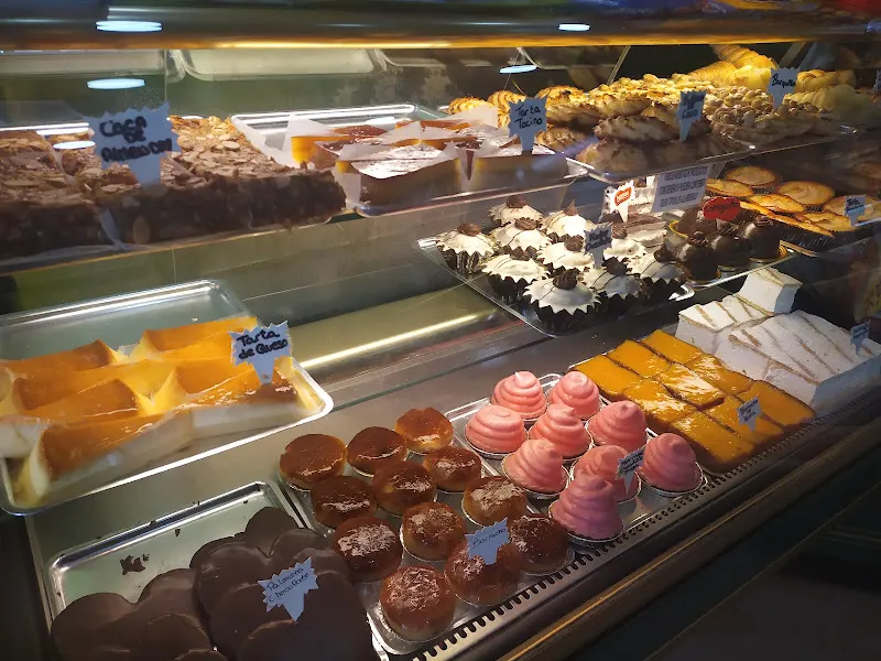 Pastelería La Guinda - San Fernando