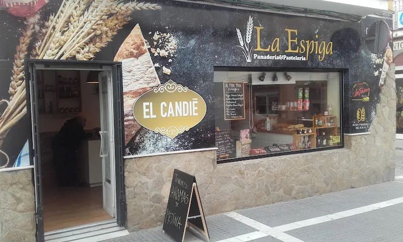Panadería pastelería La Espiga - Panadería en Puerto Real - foto 2