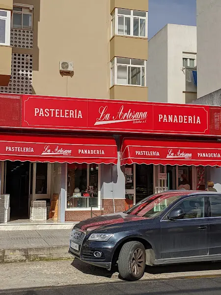 Pasteleria Panaderia La Artesana