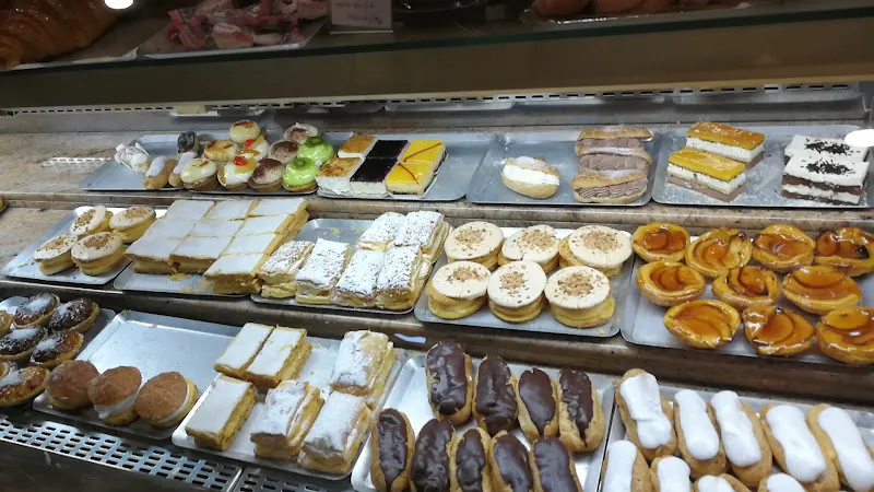 Pastelería y Confitería María Luisa - Santa Maria de Cayon
