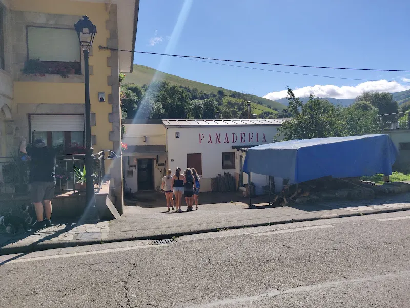 Panadería Cruce - Vega de Pas