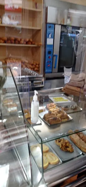 Panadería Los Arcos | Hermanos Cobo - Colindres