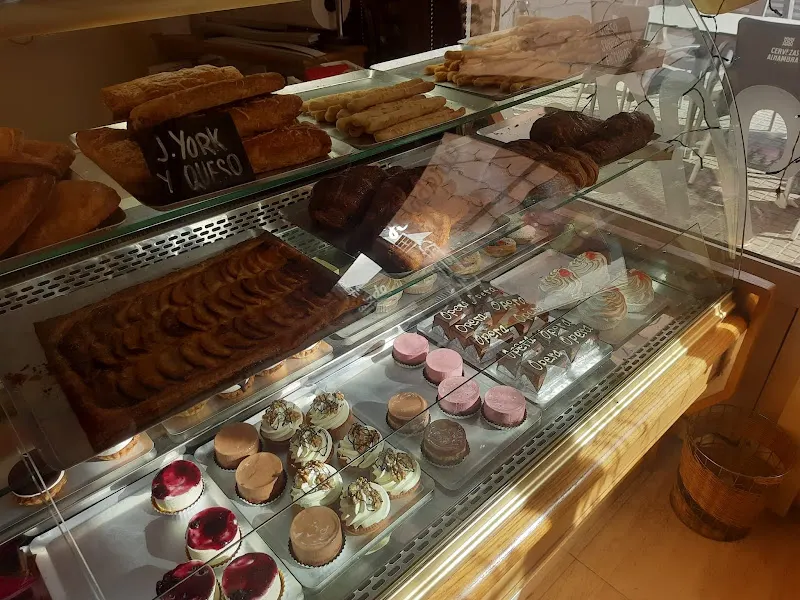 Pastelería Mesado - Jerica