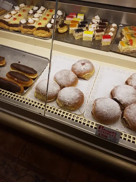 Pastelería MARTIN DE LA LEONA S.L. - Membrilla