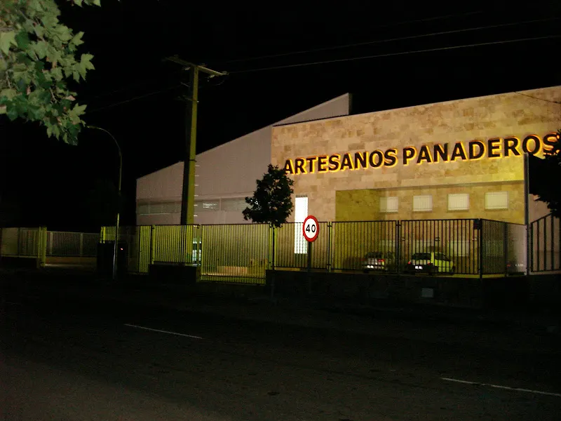 Artesanos Panaderos De Picón S L - Picon