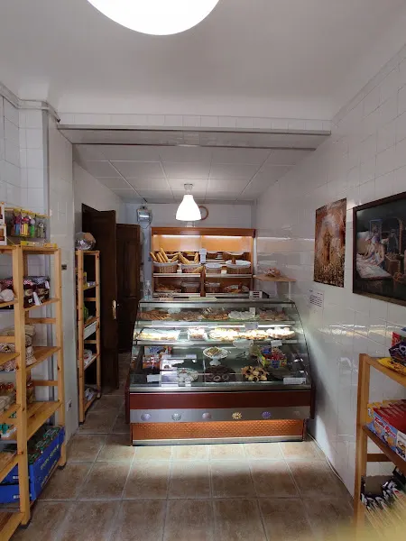 Panadería Huertas - Panadería en Canete de las Torres - foto 2