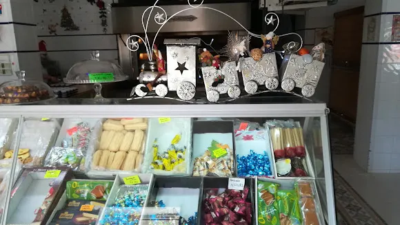 PANADERÍA M ROSARIO DULCES. - Casas de Haro