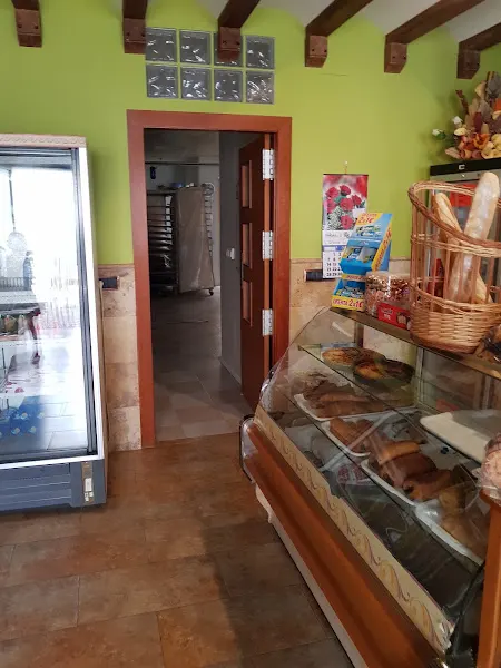 Panadería - Panadería en Cardenete - foto 2