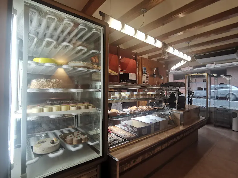Pastisseria Llurba - Bellcaire dUrgell